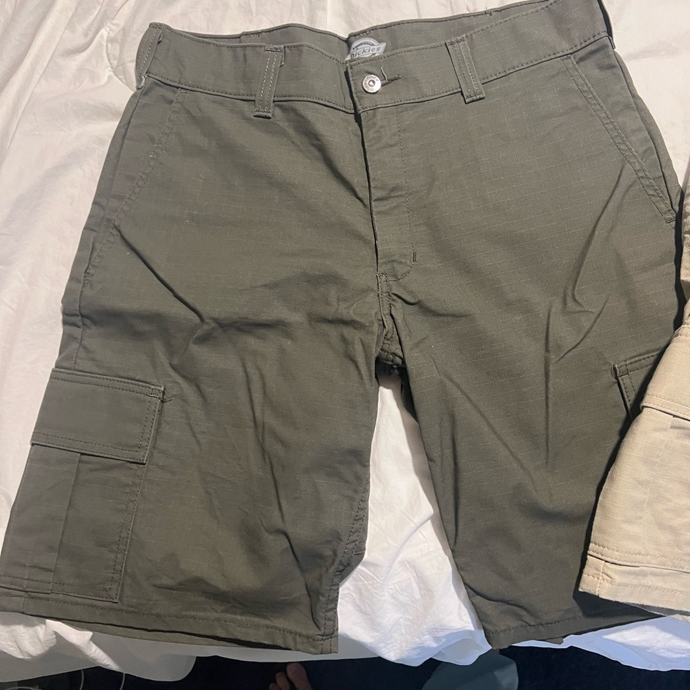 Dickies Olive /tan Skateboarding Shorts
